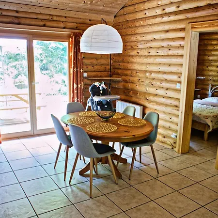 Chalet Et Spa, La Burotte בקתה בסה-סור-לה-רופט